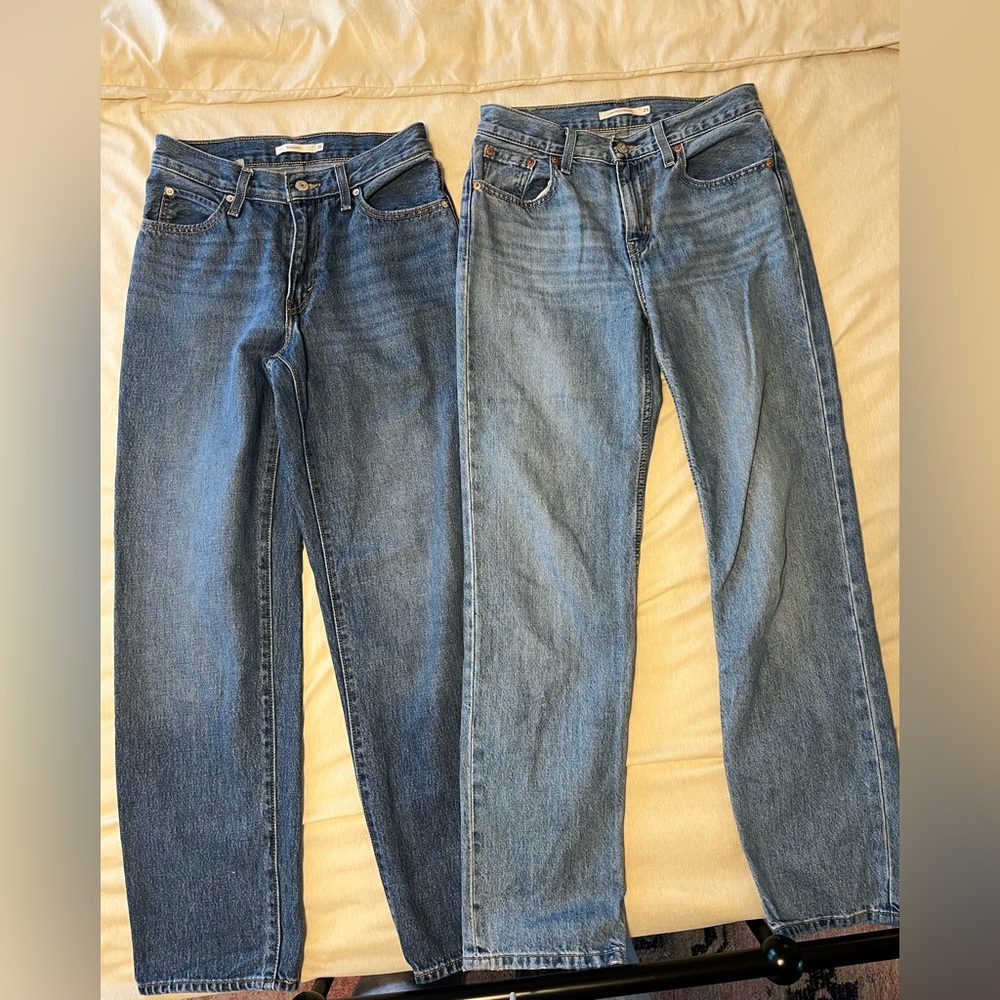 Classic Straight-Leg Women's Jeans in Light & Medium Blue